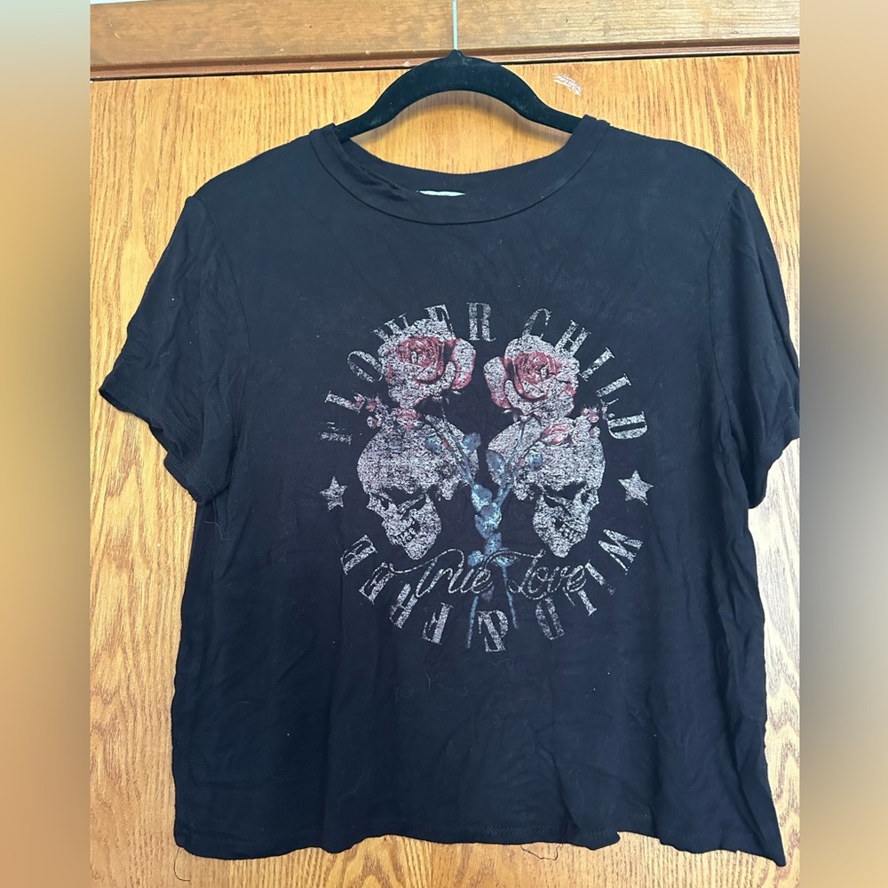 Size small Cropped Flower Child Tee